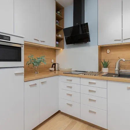 Apartman Seaside Grottgera Apartment Close To Beach And Pier In Sopot By Noclegi Renters Sopot